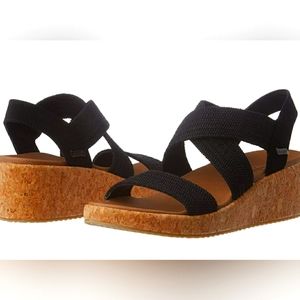 Skechers Arch Fit Beverlee - Love Stays Sandals - Black, Size8